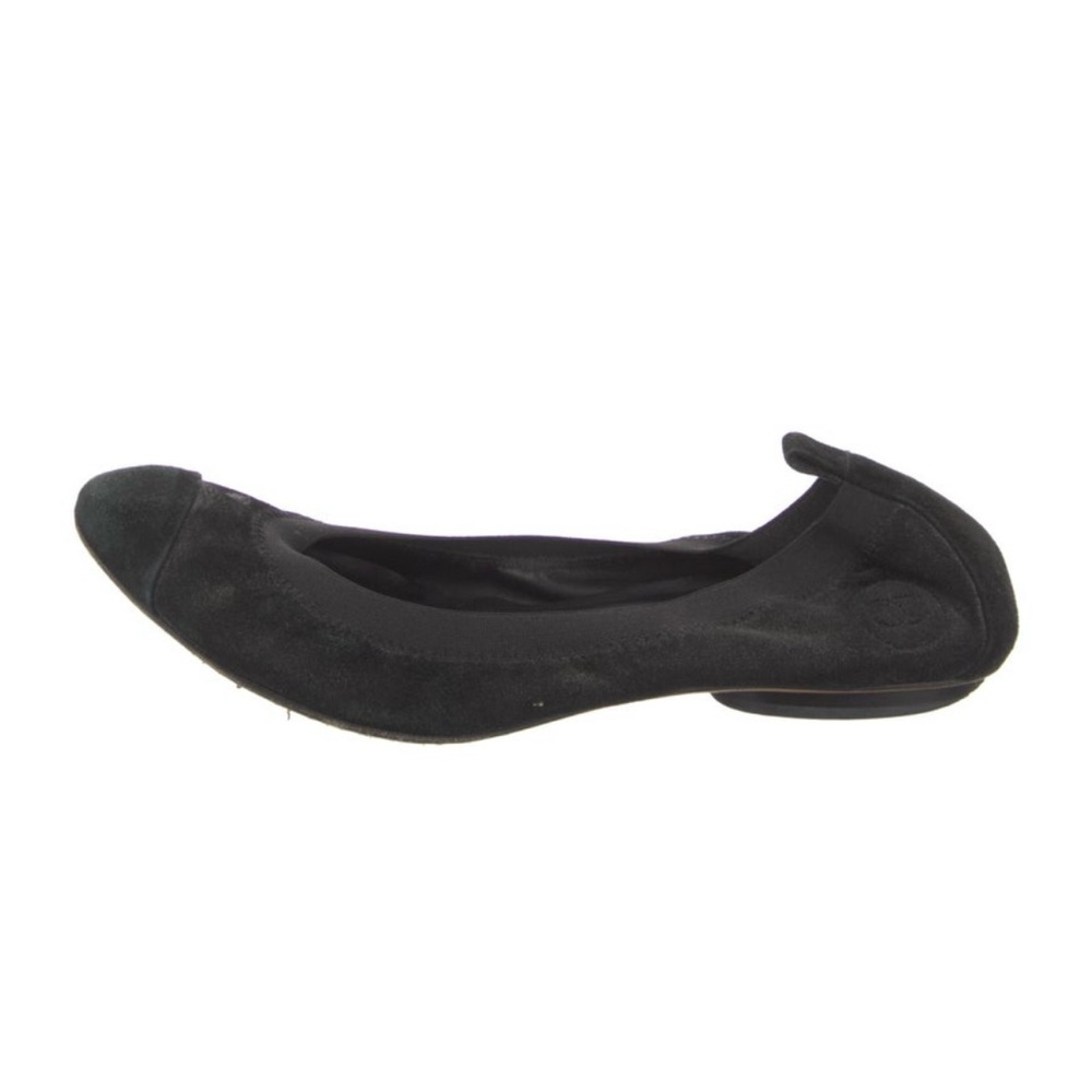 CHANEL Black Ballet Flats Minimalist Design